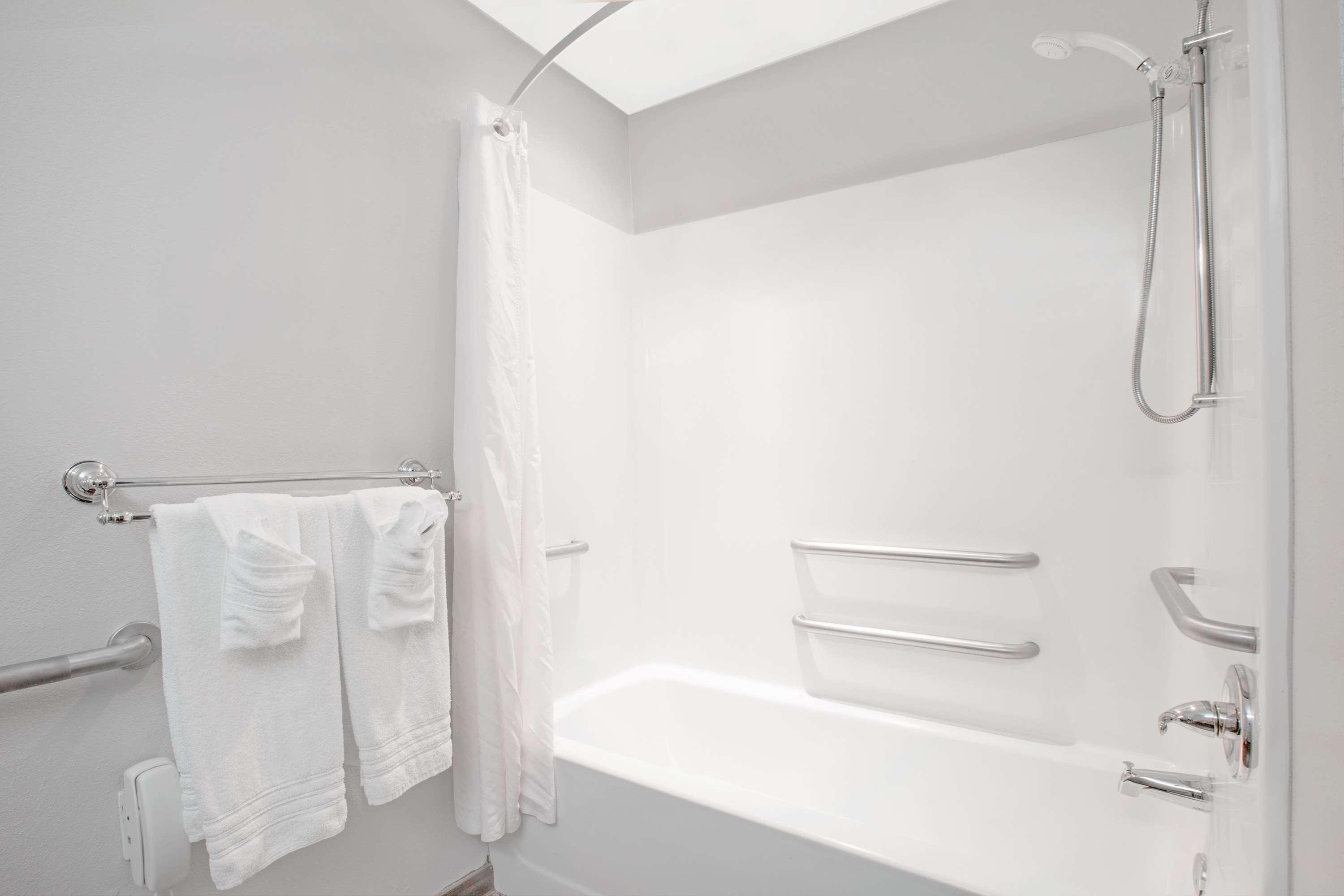 Microtel Inn & Suites By Wyndham Gardendale Luaran gambar